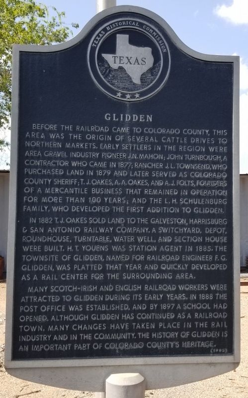 Glidden Marker. Click for full size. Glidden Marker image. Click for full size.