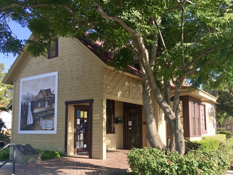Santa Fe Station and Marker. Click for full size. Santa Fe Station and Marker image. Click for full size.