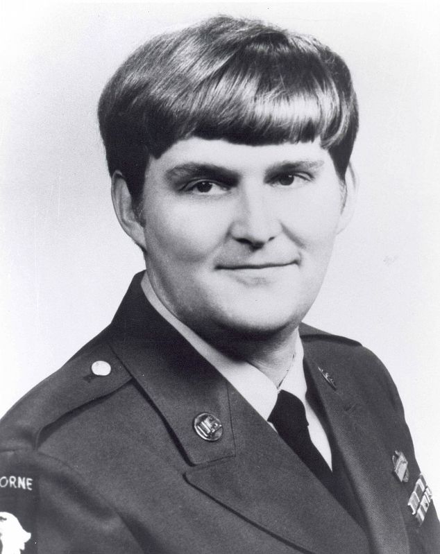 SPC Michael J. Fitzmaurice image. Click for full size.