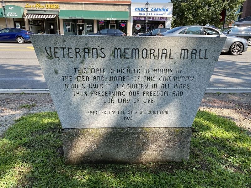 Veteran's Memorial Mall Marker image. Click for full size.