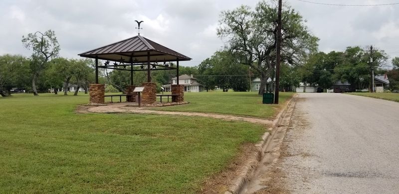 The 1825 Kerr's Settlement Marker is under the pavilion in the Gonzales City Park image. Click for full size.