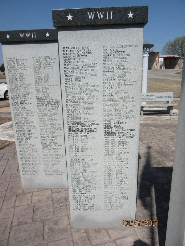 Allen War Veterans Memorial World War II (M-R) image. Click for full size.
