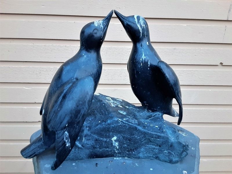 <i>Courting Pigeon Guillemots</i> Sculpture. Click for full size. <i>Courting Pigeon Guillemots</i> Sculpture image. Click for full size.