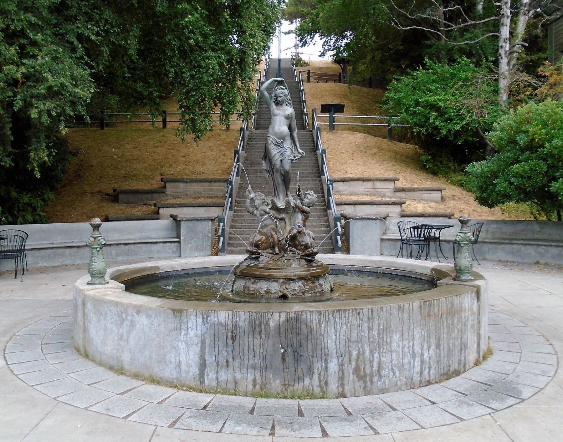 Haller Fountain and Marker image. Click for full size.