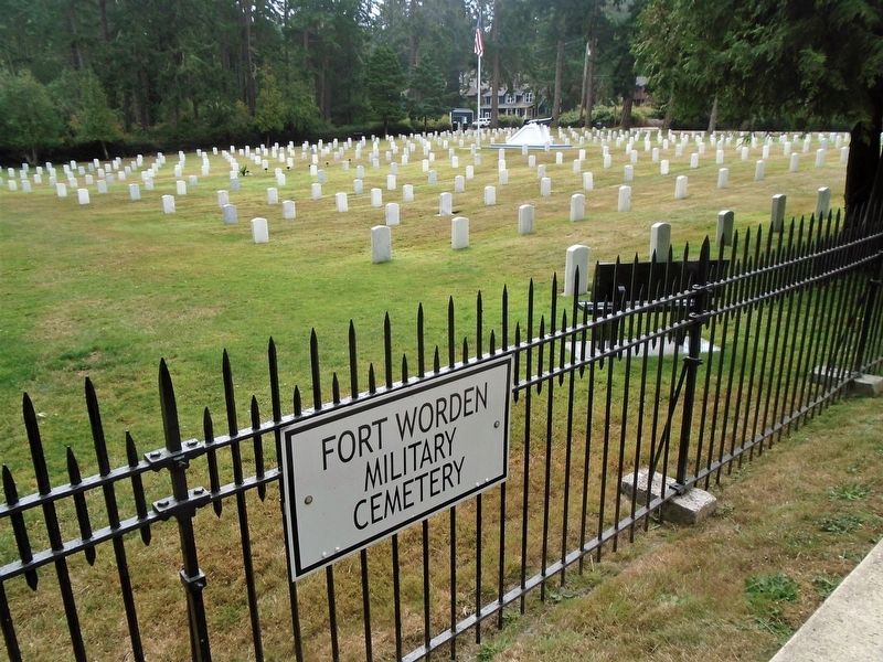 Fort Worden Military Cemetery image. Click for full size.