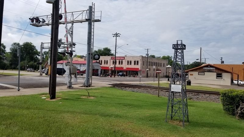 The view of the Notorious Bonnie & Clyde Marker from the street image. Click for full size.