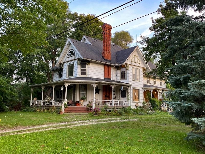 William Ray Perry House. Click for full size. William Ray Perry House image. Click for full size.