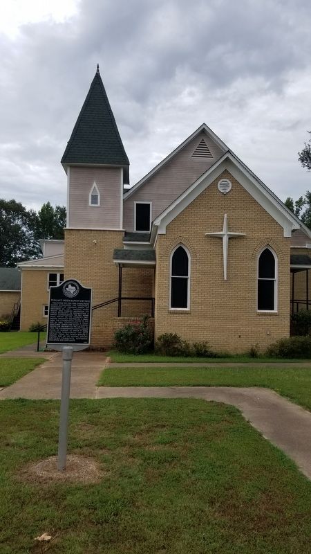 The Pleasant Green Baptist Church and Marker image. Click for full size.
