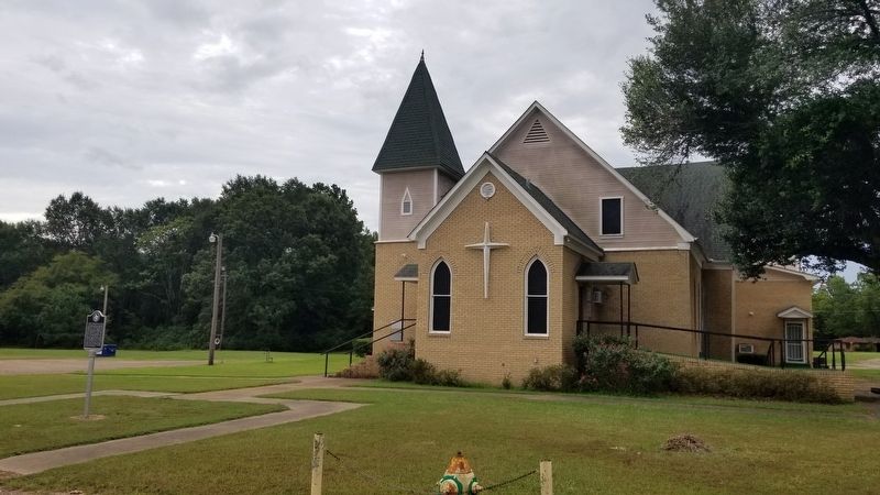 A view of the Pleasant Green Baptist Church from the road image. Click for full size.