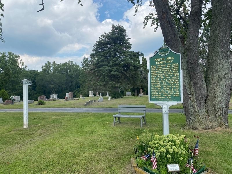 Smith Hill Cemetery Marker. Click for full size. Smith Hill Cemetery Marker image. Click for full size.