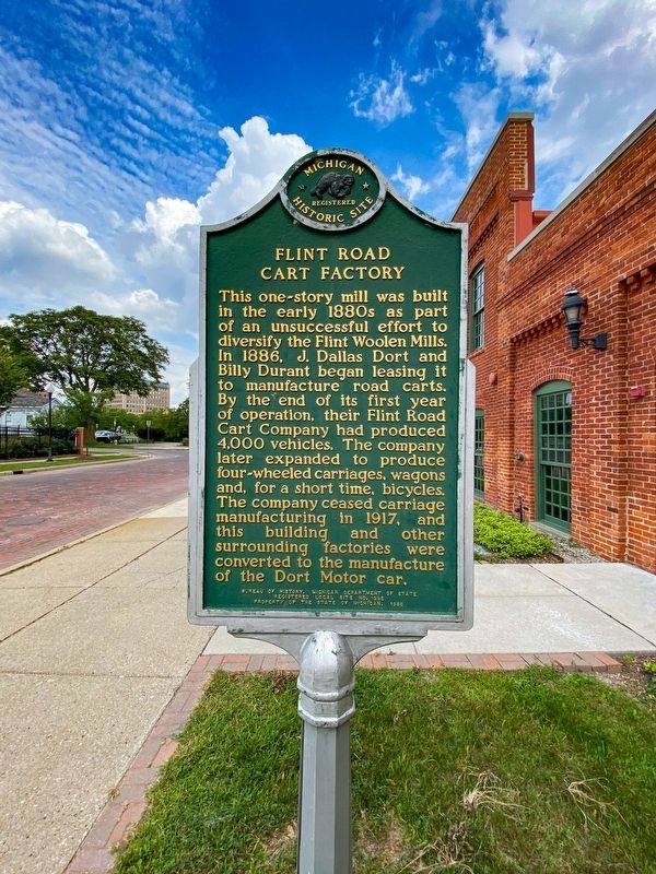 Flint Road Cart Factory / Durant-Dort Carriage Factory No. 1 Marker. Click for full size. Flint Road Cart Factory / Durant-Dort Carriage Factory No. 1 Marker image. Click for full size.