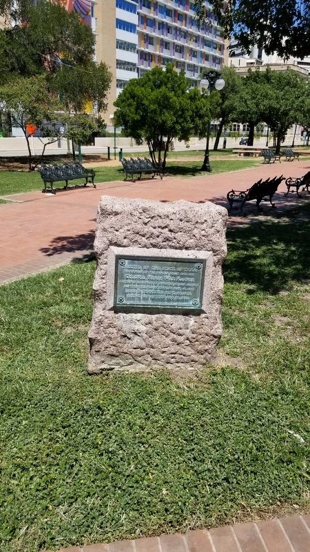 The Colonel Henry Wax Karnes Marker in the park image. Click for full size.
