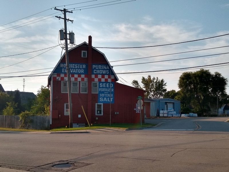 Rochester Train Depot and Rochester Elevator Marker. Click for full size. Rochester Train Depot and Rochester Elevator Marker image. Click for full size.