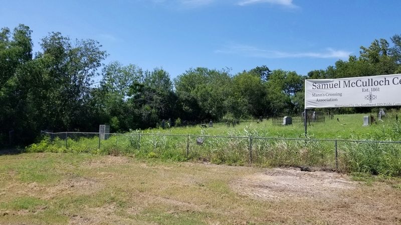 The view of the McCulloch Cemetery from the driveway. Click for full size. The view of the McCulloch Cemetery from the driveway image. Click for full size.