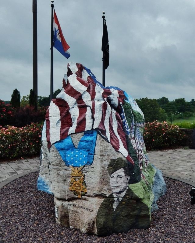 Cape Girardeau Freedom Rock<br>(<i>south side</i>) image. Click for full size.