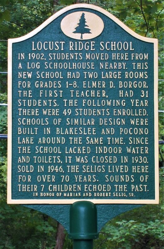 Locust Ridge School Marker Closeup image. Click for full size.