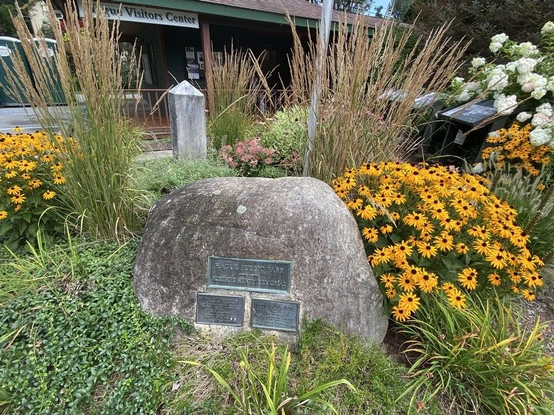 Legendary Rocks Marker in the Background image. Click for full size.