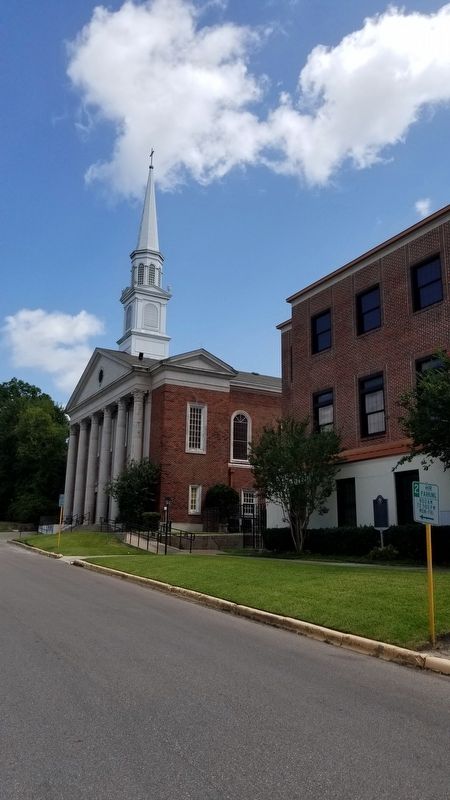 The view of the First Baptist Church and Marker from the street image. Click for full size.