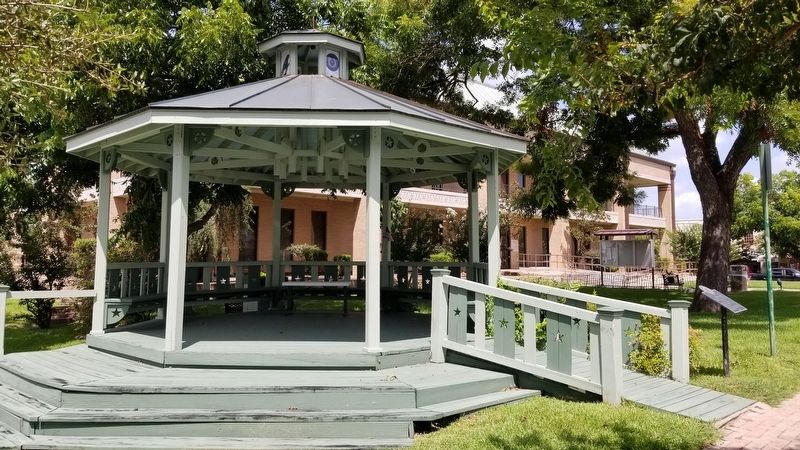 The Memorial Gazebo image. Click for full size.
