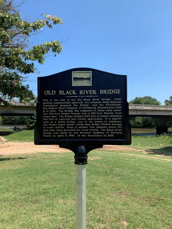 Old Black River Bridge Marker image. Click for full size.