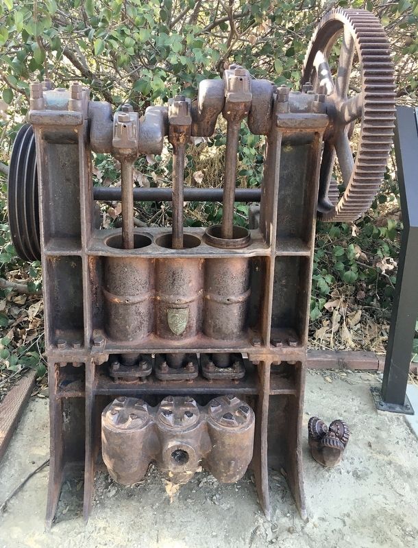 Oil Pump image. Click for full size.