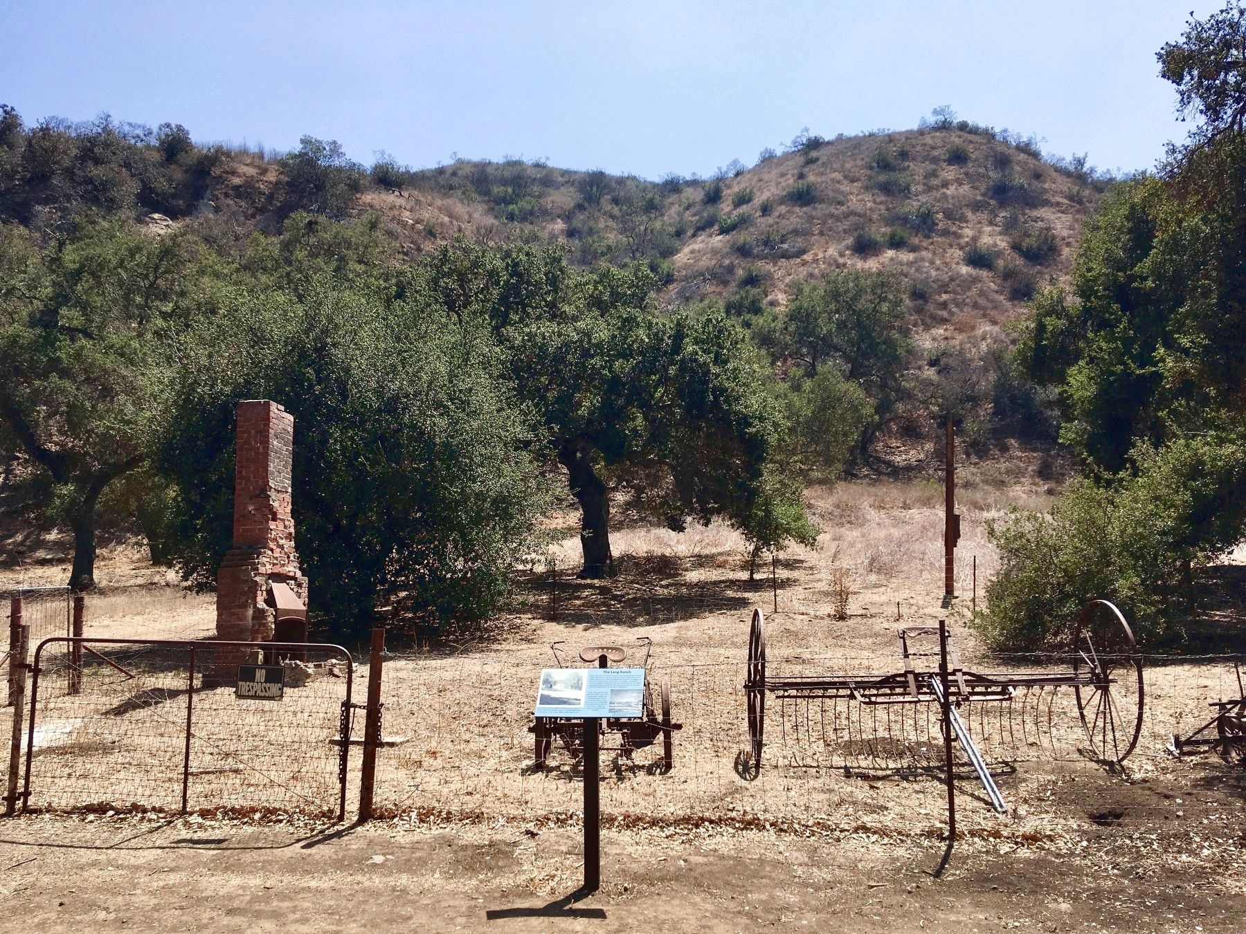 Lang Ranch Marker and Chimney image. Click for full size.