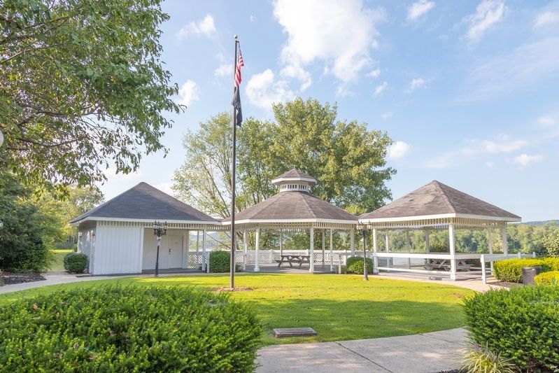 Veterans Memorial Park. Click for full size. Veterans Memorial Park image. Click for full size.