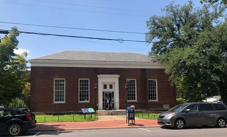 Warrenton Post Office. Click for full size. Warrenton Post Office image. Click for full size.