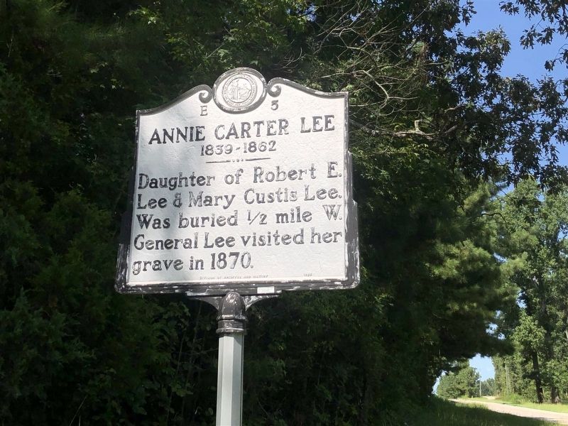 Annie Carter Lee Marker image. Click for full size.