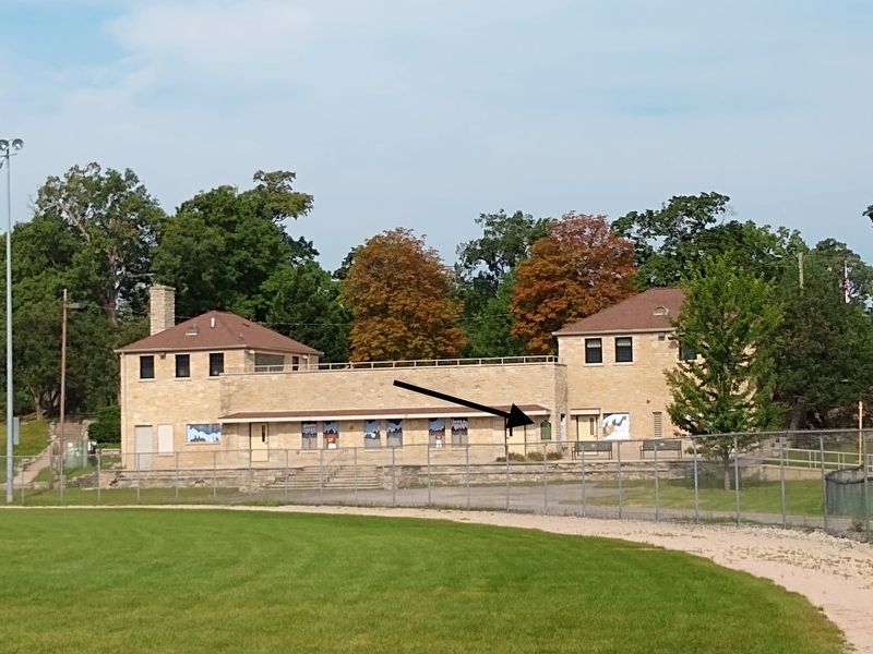 Hoyt Park Shelter and Field House and Marker image. Click for full size.