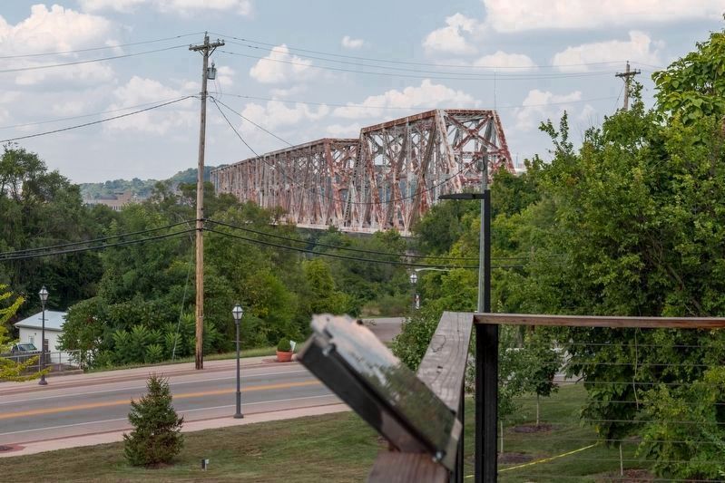 1877 Cincinnati Southern Railroad Bridge over the Ohio River. Click for full size. 1877 Cincinnati Southern Railroad Bridge over the Ohio River image. Click for full size.