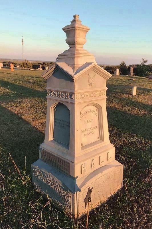 Cleveland T. Hall Marker & Gravestone. Click for full size. Cleveland T. Hall Marker & Gravestone image. Click for full size.