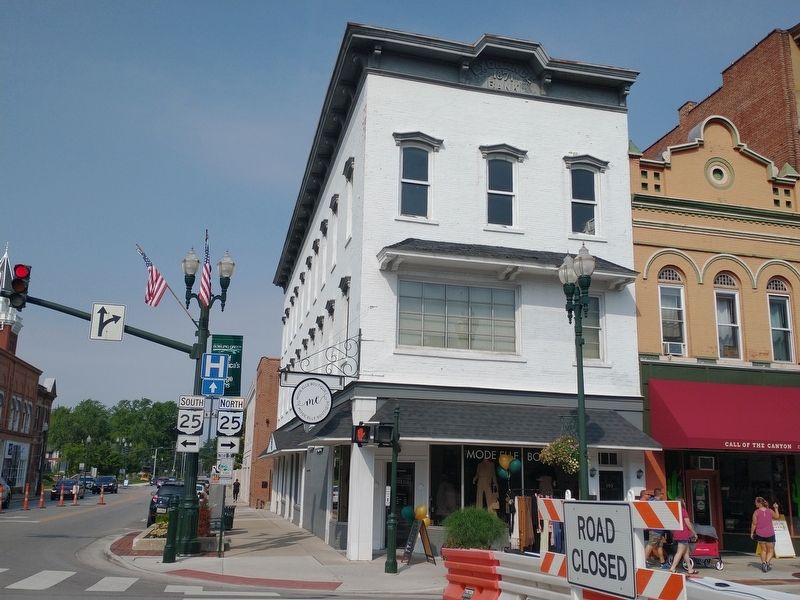 Exchange Bank Marker image. Click for full size.