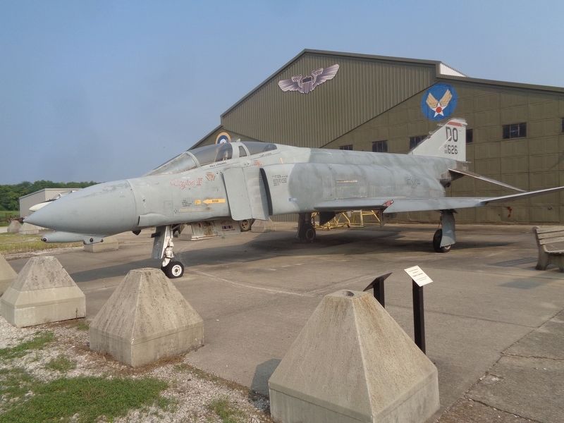 McDonnell Douglas F-4D Phantom Marker image. Click for full size.