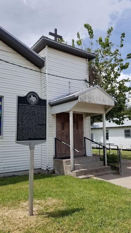 The Jones Chapel United Methodist Church and Marker image. Click for full size.