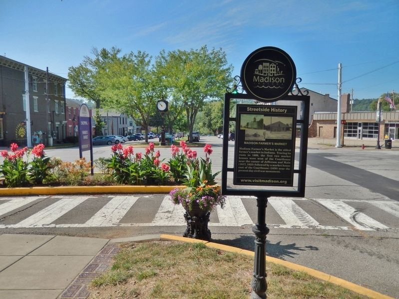 Madison Farmer's Market Marker<br>(<i>north side</i>). Click for full size. Madison Farmer's Market Marker<br>(<i>north side</i>) image. Click for full size.