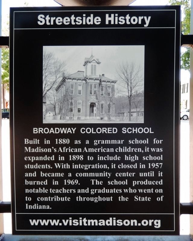 Broadway Colored School Marker (<i>south side</i>) image. Click for full size.