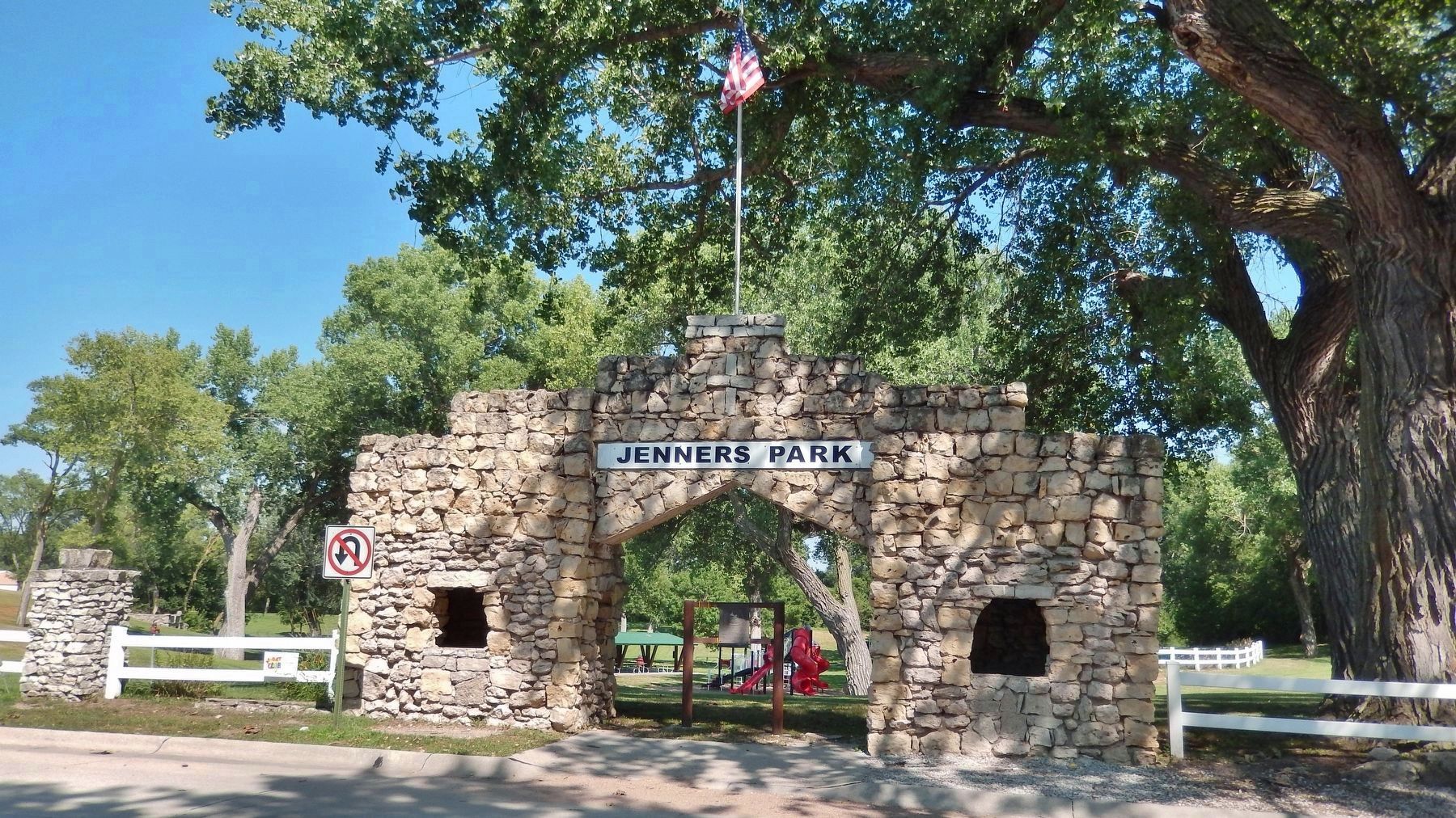 Jenner's Park Gate image. Click for full size.