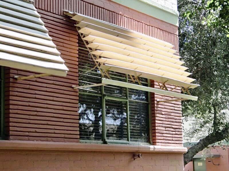 Animation Building Windows. Click for full size. Animation Building Windows image. Click for full size.