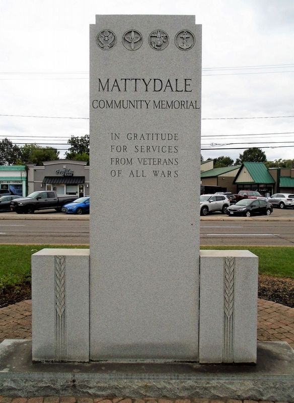 Mattydale Community Memorial image. Click for full size.
