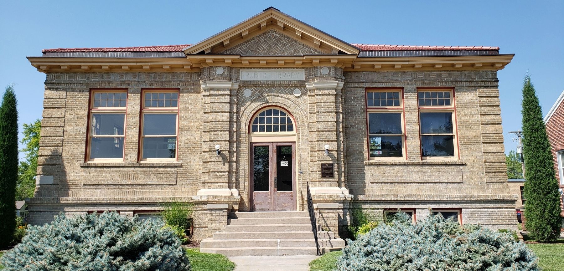 Loup City Township Carnegie Library image. Click for full size.