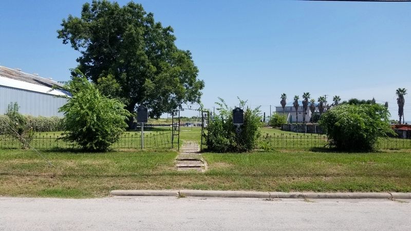 The view of the markers from the street. Click for full size. The view of the markers from the street image. Click for full size.
