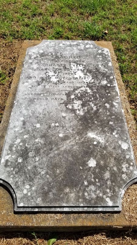 Gravestone of Margaret Peyton Lytle, wife of James T. Lytle image. Click for full size.