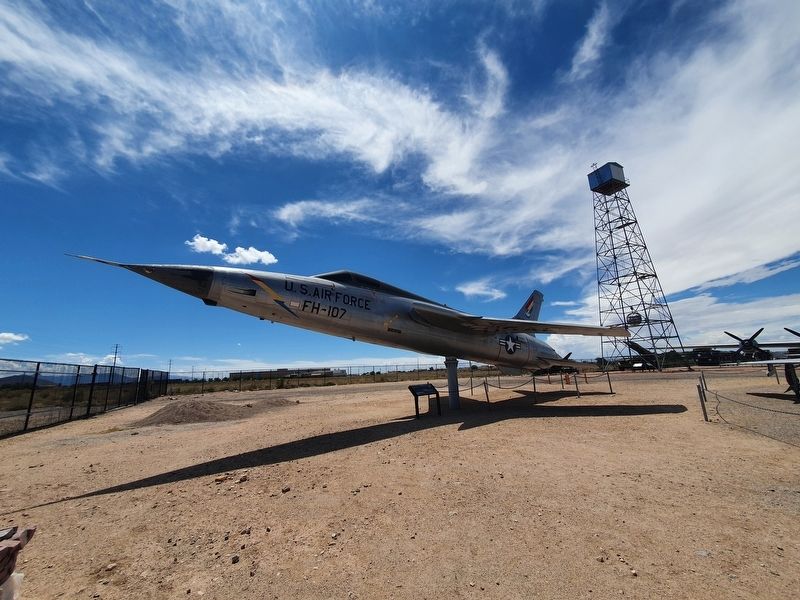 F-105D Thunderchief and Marker. Click for full size. F-105D Thunderchief and Marker image. Click for full size.