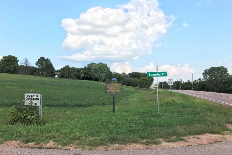 John Thompson, Pioneer / Early Settlers' Association Marker, from the west. Click for full size. John Thompson, Pioneer / Early Settlers' Association Marker, from the west image. Click for full size.