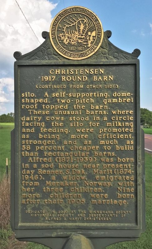 Christensen 1917 Round Barn Marker image. Click for full size.