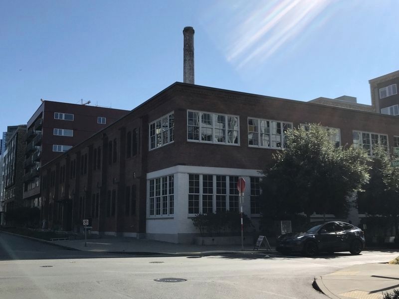 Former Supply Laundry Building image. Click for full size.
