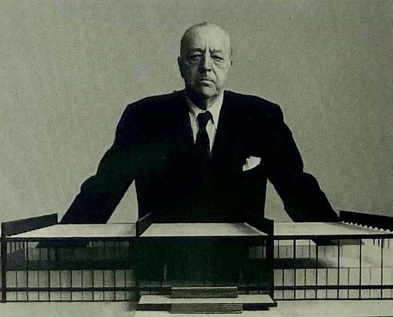 Marker inset: Ludwig Mies van der Rohe image. Click for full size.