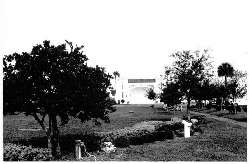 Ferran Park and the Alice McClelland Memorial Bandshell. Click for more information. Ferran Park and the Alice McClelland Memorial Bandshell image. Click for more information.
