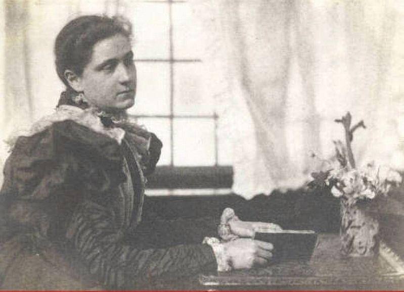 <i>Portrait of Jane Addams holding a book</i> image. Click for full size.